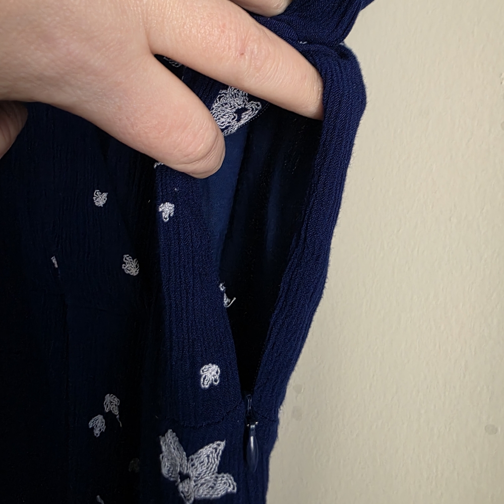 Free People Jasmine Embroidered Mini Dress in Navy Blue Small Good Condition - Picture 9 of 16
